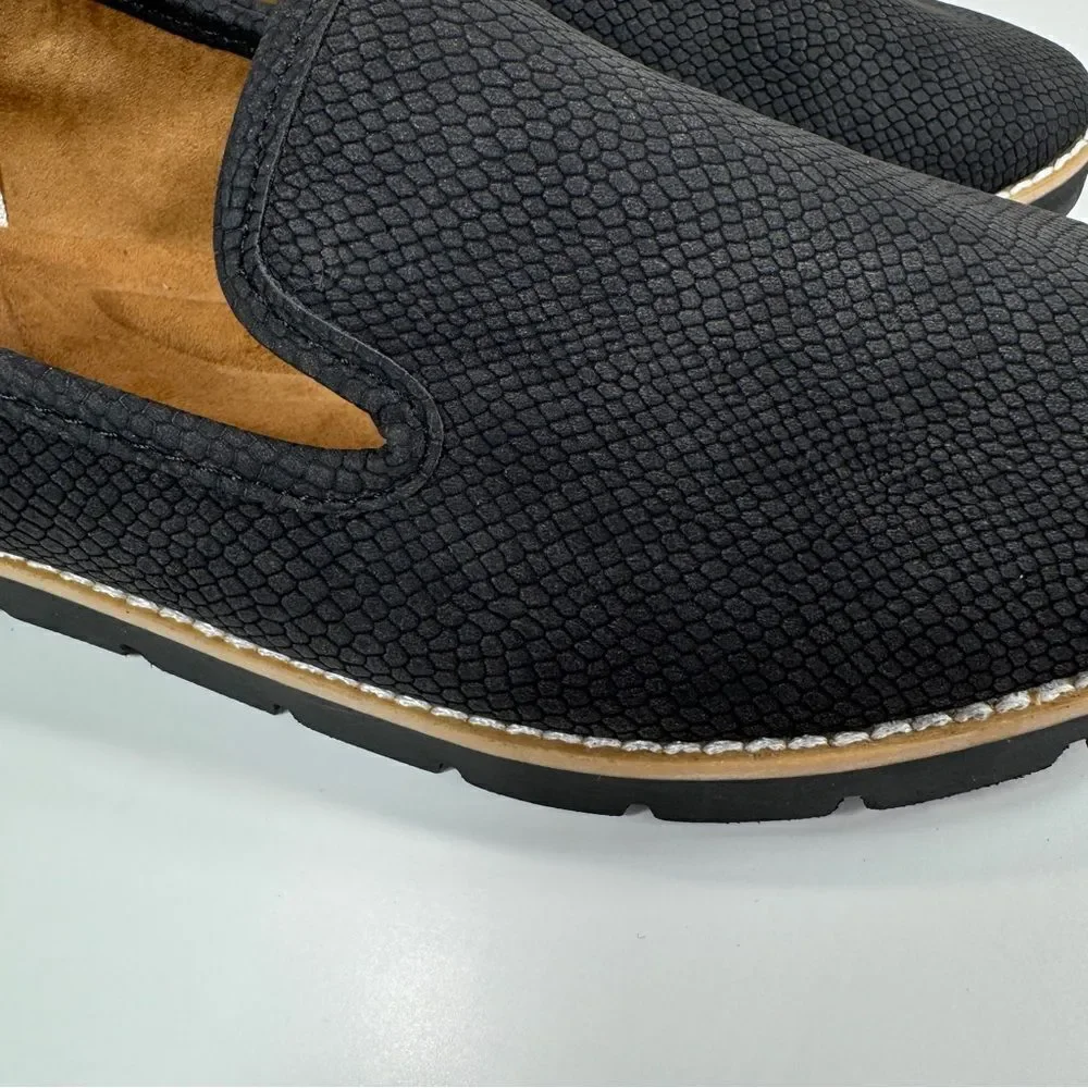 Cliffs Dallis Faux‎ Suede Loafer Shoe Snake Embossed Slip On Black 8.5